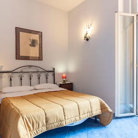 Bed & Breakfast Le Stanze Dei Mille Neapel
