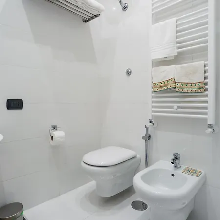 Le Stanze Dei Mille 4* Napoli