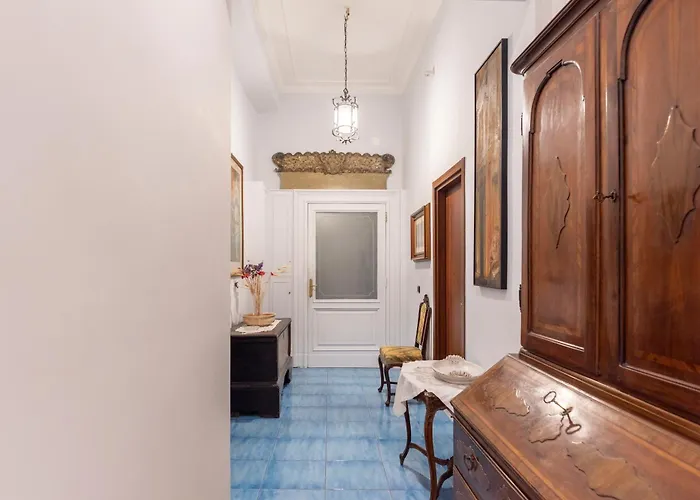 Le Stanze Dei Mille 4* 나폴리